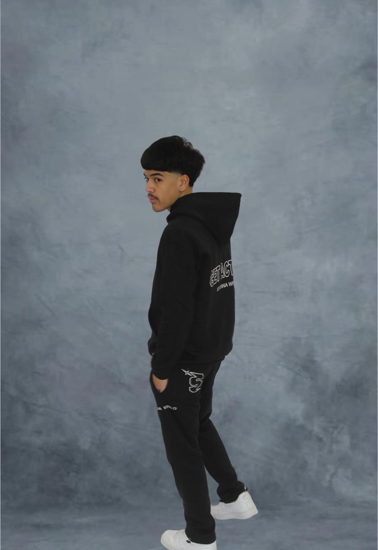 Black Stunna Trackpants / MENS