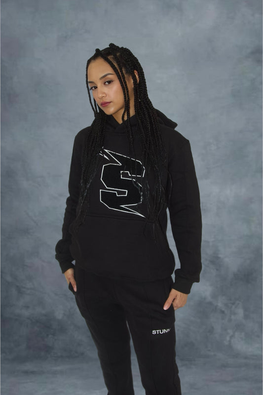 Black Stunna Hoodie / WOMENS